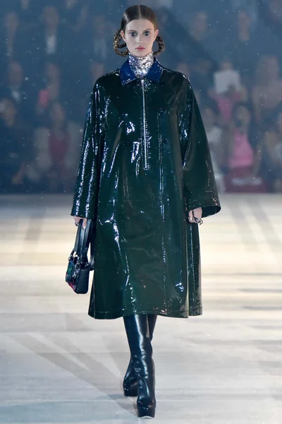 Look 63